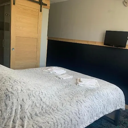 L'équipe Hotel Le Sauze
